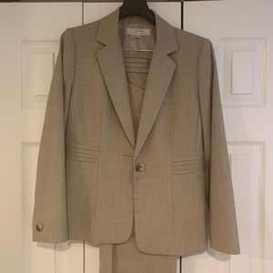 Tahari Pant Suit